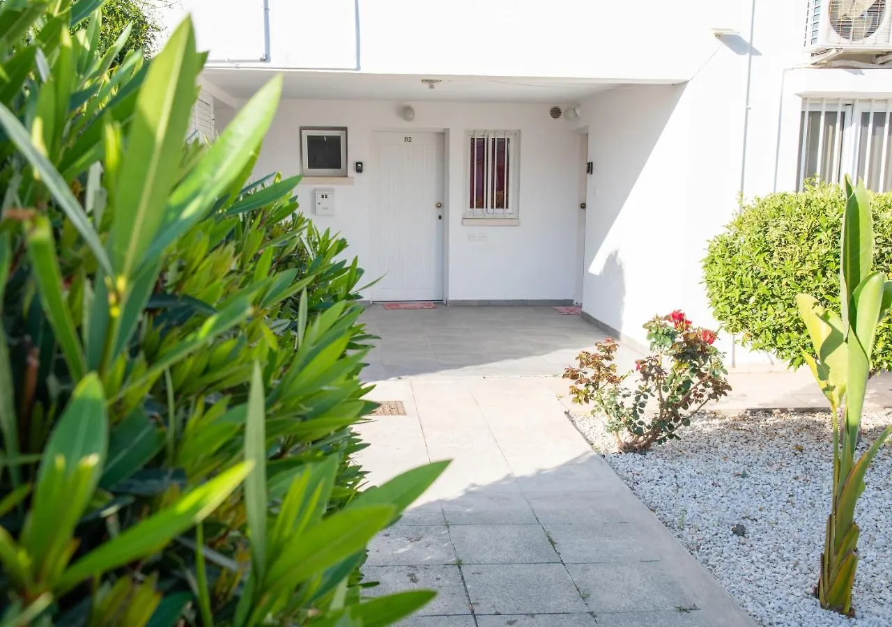 Kypkeys Apartments Voroklini