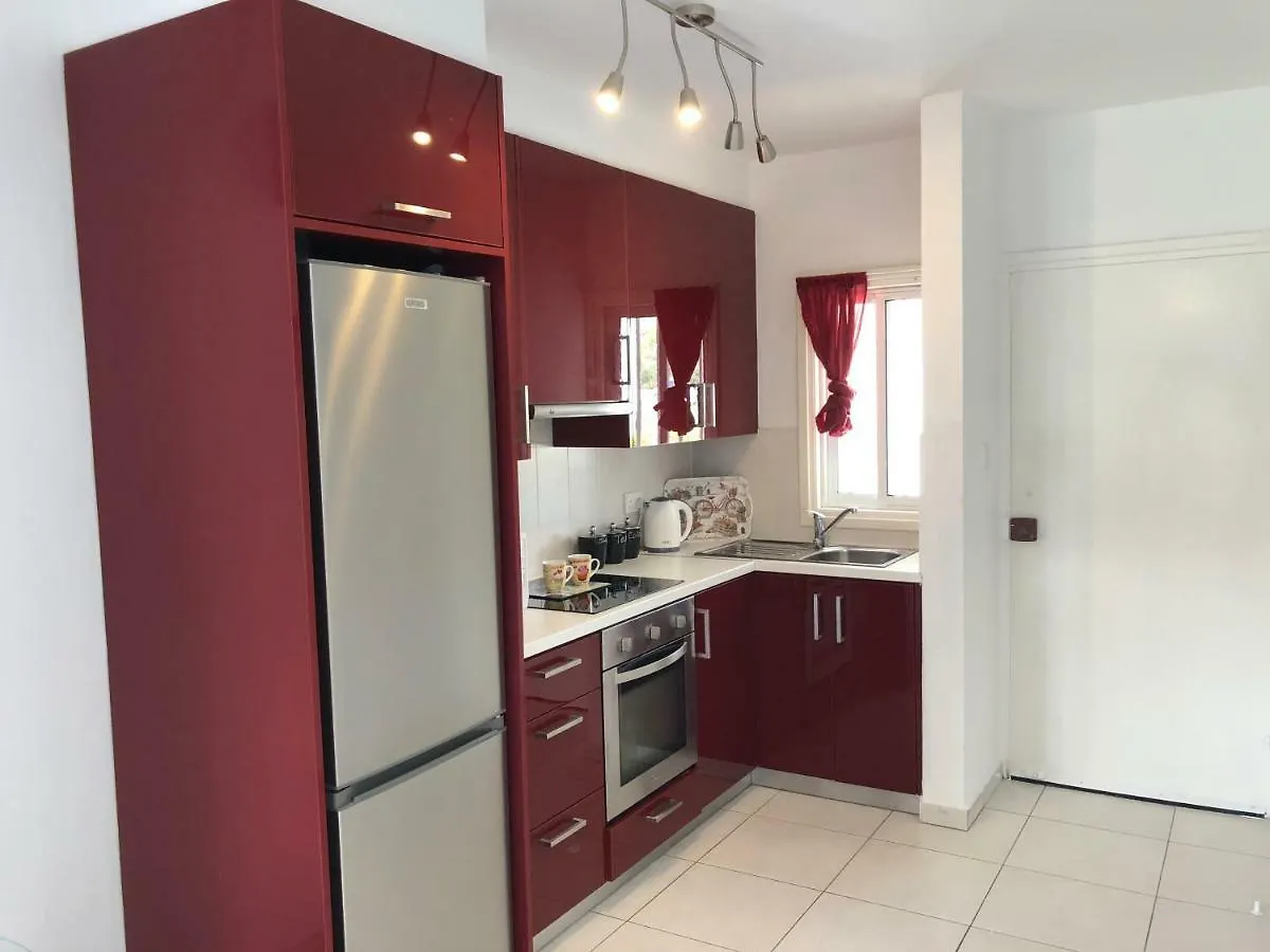 Kypkeys Apartments Voroklini